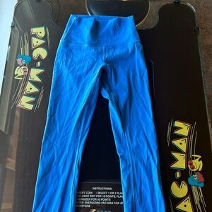 Lululemon Wunder Under 25” leggings size 0-2 cornflower blue